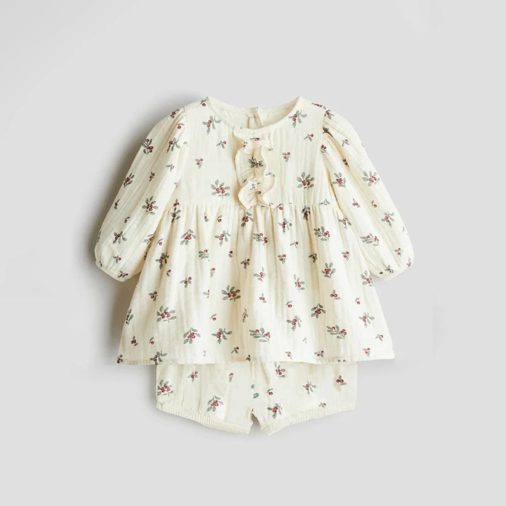 Spring Summer Infant Girl Clothes Set Cute Pure Cotton Girl Blouse + Shorts Toddler Baby Clothes