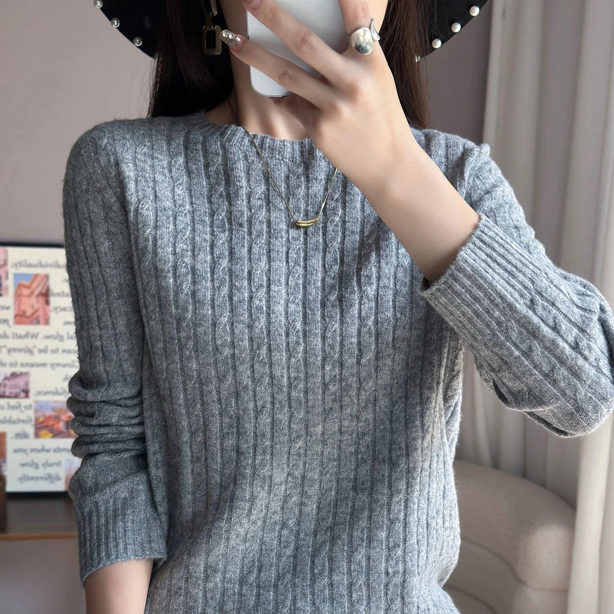 Knitted Wool Blend Sweater for Women, Long Sleeve, Round Neck, Loose Casual Top, Skin Friendly, Fall and Winter, New, 2025 New